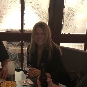 Meet your Posher, Brenda